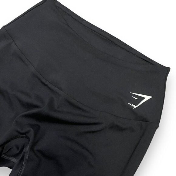 Gymshark Black Cropped Leggings - Picture 1 of 9